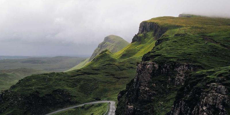 房地产资产证券化新蓝海：租赁收益权与停车位ABS如何赋能房产开发与物业服务