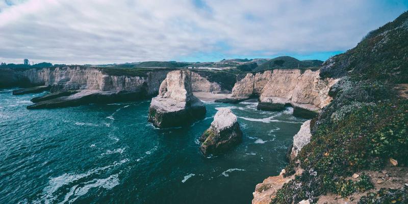 绿色建筑认证如何重塑商业地产价值？以荣盛688与现代科技住宅为例